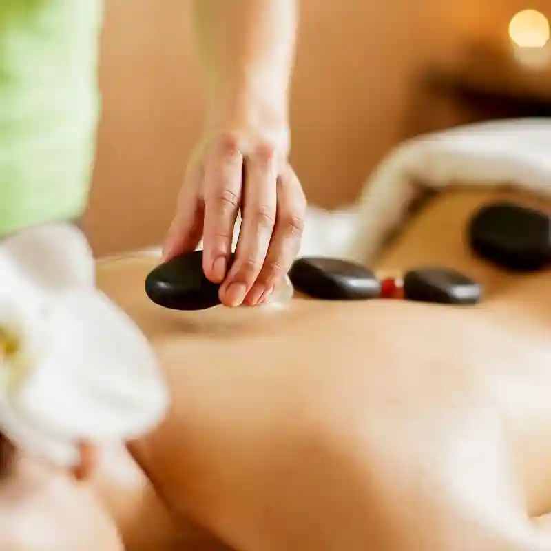 massage-pierres-chaudes massage-pierres-chaudes